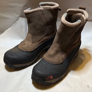The North Face Men's Brown and Black Rain Boots